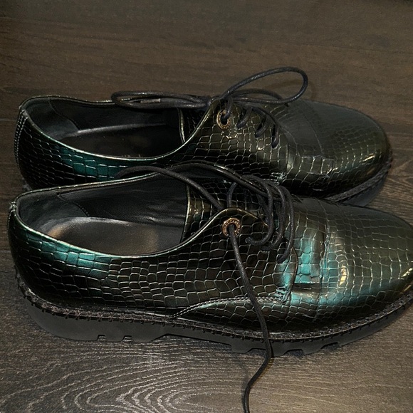 Marc Cain Crocodile Pattern Shoes - Picture 6 of 16